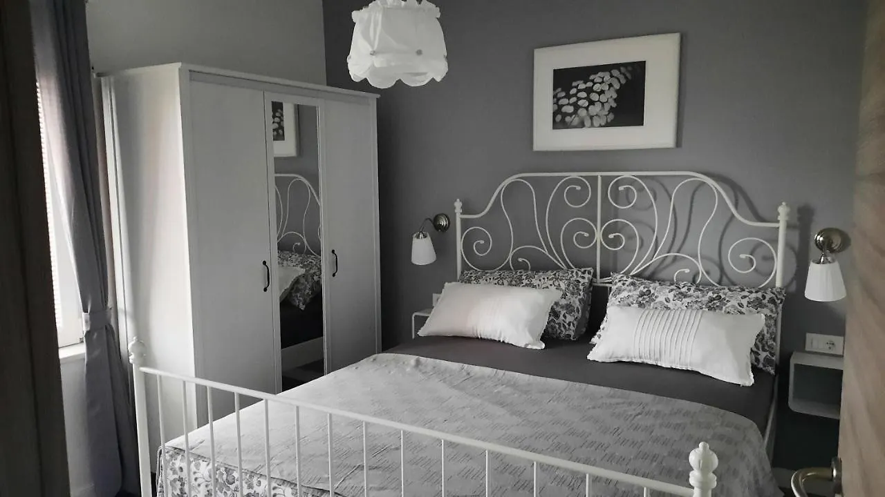 Apartments Merlin Novigrad Istria